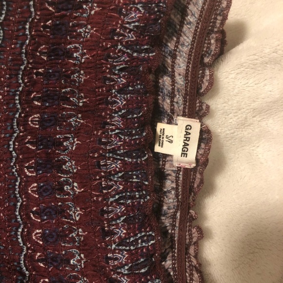 Boho Off-The-Shoulder Garage Crop Top - Picture 3 of 5